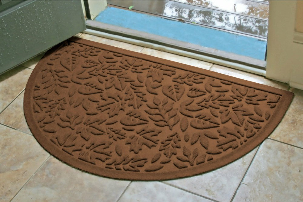 Plow & Hearth Fall Day Indoor/Outdoor Half Round Door Mat, 24"x39"