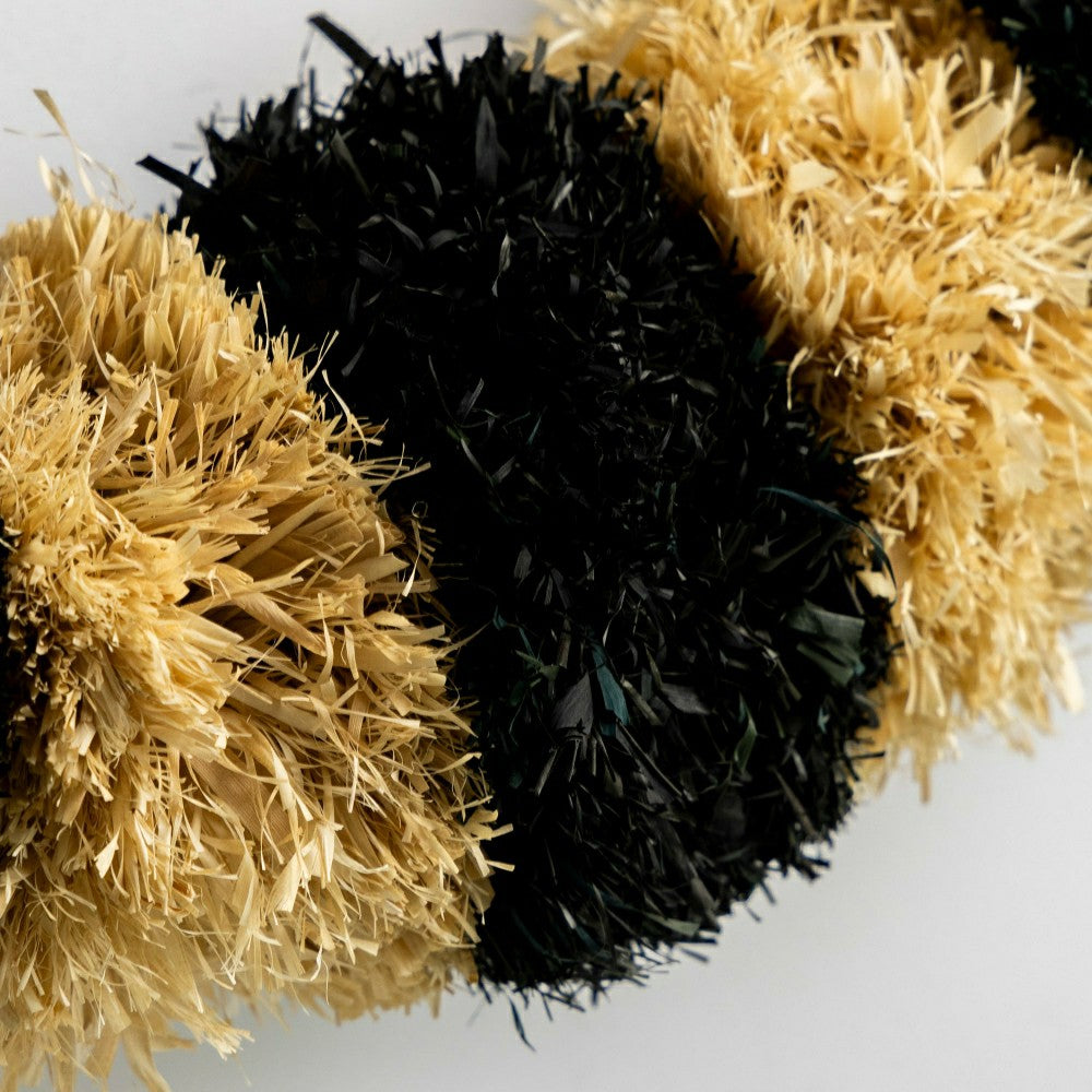 Plow & Hearth Black and White Striped Natural Grass Wreath