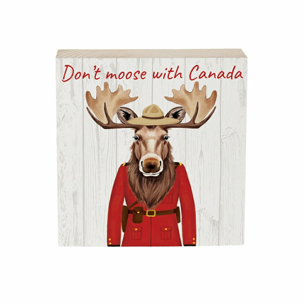 Plow & Hearth Canada Pride Mini Plock (6"x6”x1.9“)