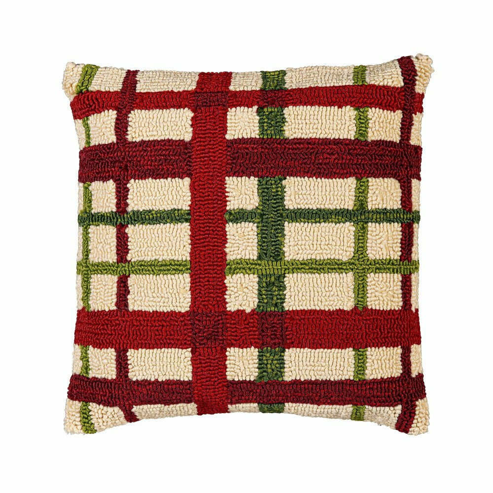 Plow & Hearth Indoor/Outdoor Hooked Pillow Christmas Plaid Polypropylene, 18"x18"