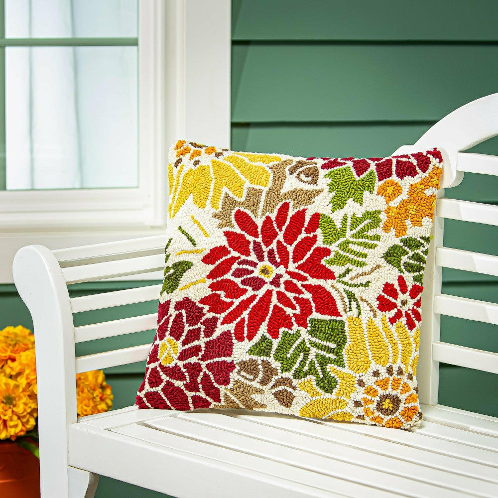 Plow & Hearth Indoor/Outdoor Fall Florals Hooked Polypropylene Throw Pillow 18"x18"