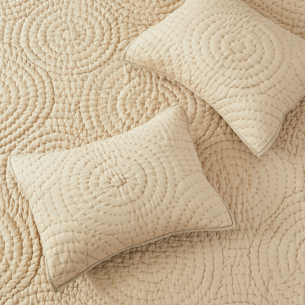 Plow & Hearth Halo Cotton Voile Hand Stitched Quilt Set