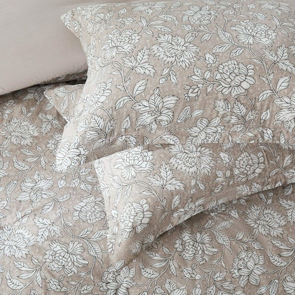 Plow & Hearth Zara Floral Block Cotton Comforter 8Pc Set