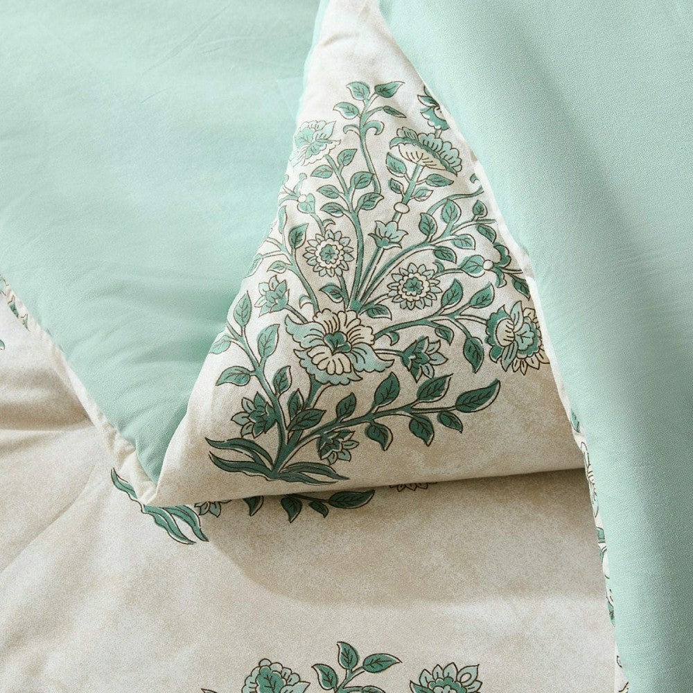 Plow & Hearth Sofia Flower Block Bouquet Cotton Comforter Set