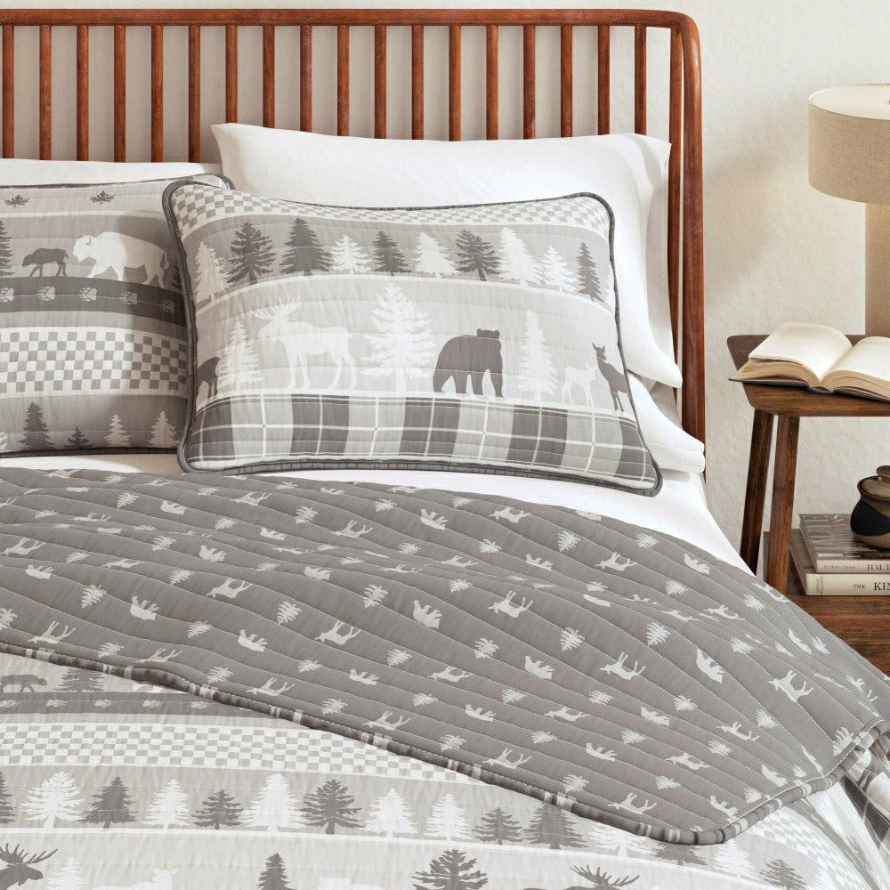 Plow & Hearth Rustic Landscape Quilt Set
