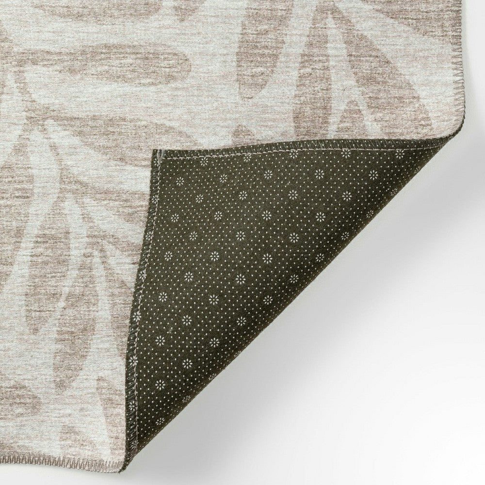 Plow & Hearth Sedona Leaf Patterned Polyester Area Rug