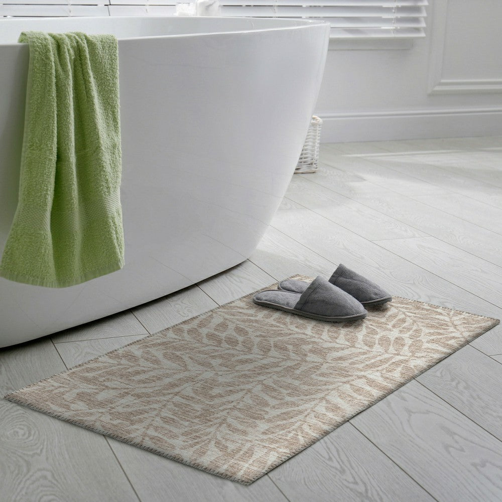 Plow & Hearth Sedona Leaf Patterned Polyester Area Rug