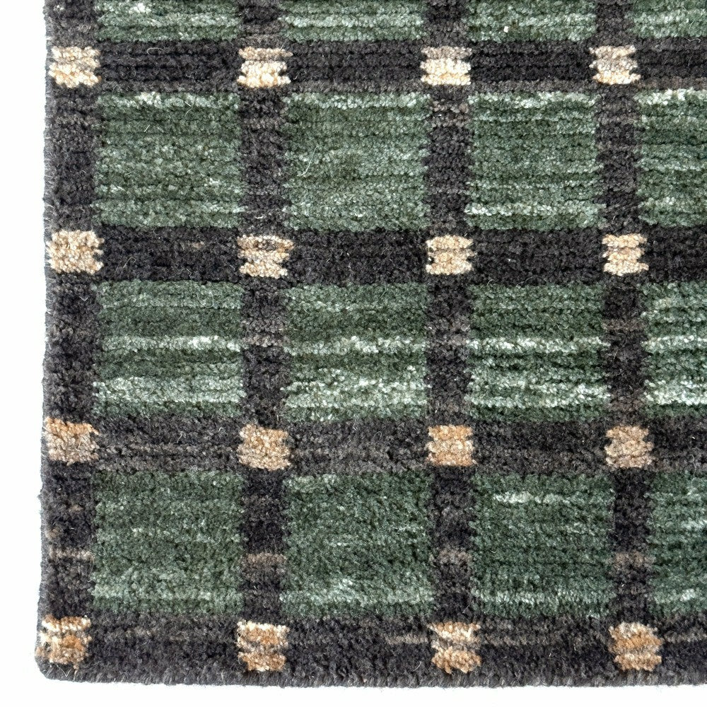 Plow & Hearth Tattersall Wool Area Rug
