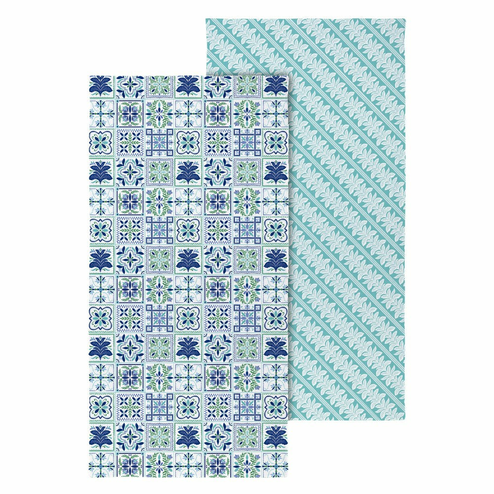 Plow & Hearth Seaside Retreat Towel Quick Dry Waffle Weave with Matching Carrying Ca