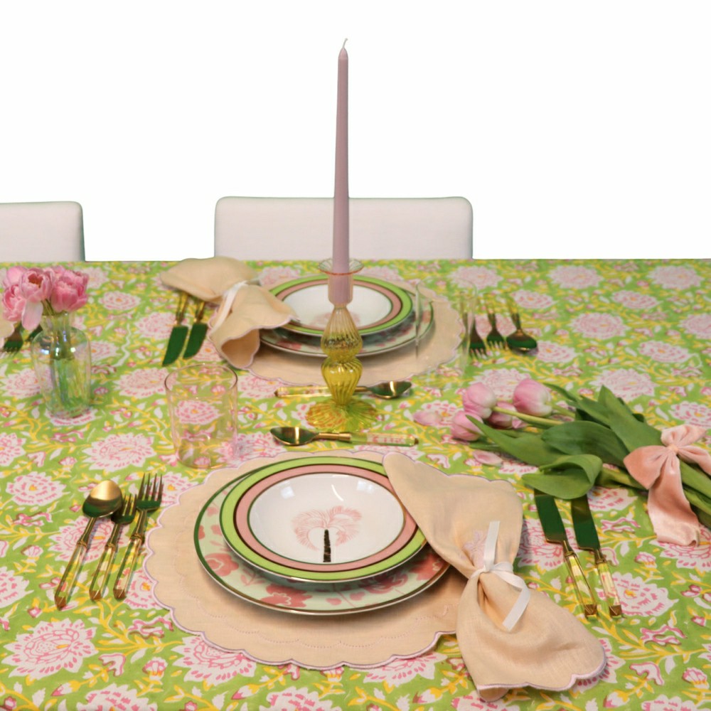 Plow & Hearth Viviana Venetia Blooms Organic Cotton Tablecloth