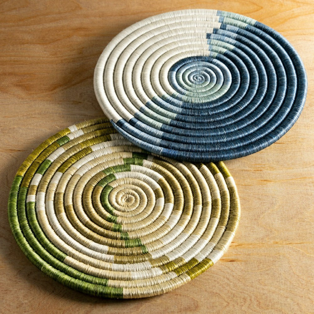 Plow & Hearth Woven Serving Charger