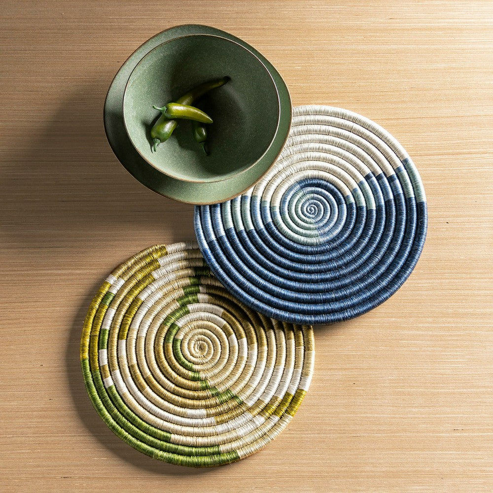 Plow & Hearth Woven Serving Charger