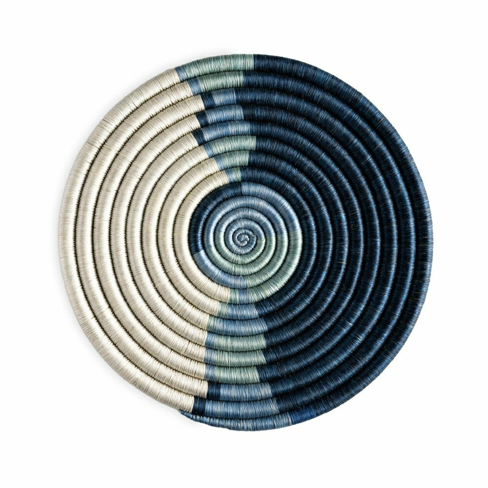 Plow & Hearth Woven Serving Charger