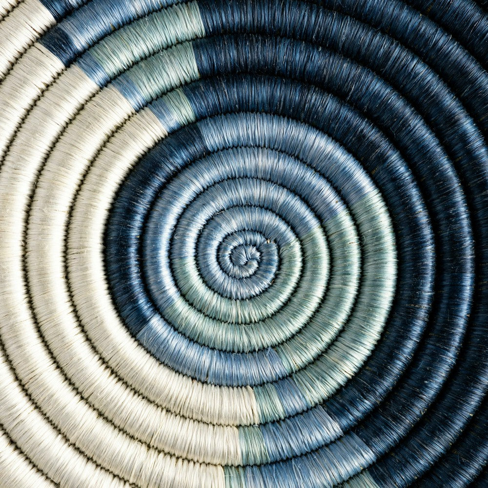 Plow & Hearth Woven Serving Charger
