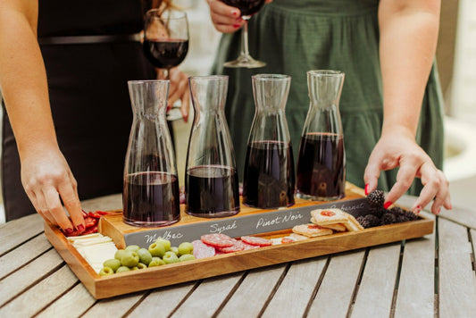 Plow & Hearth Cava Wine Tasting Kit with 4 Glass Carafes