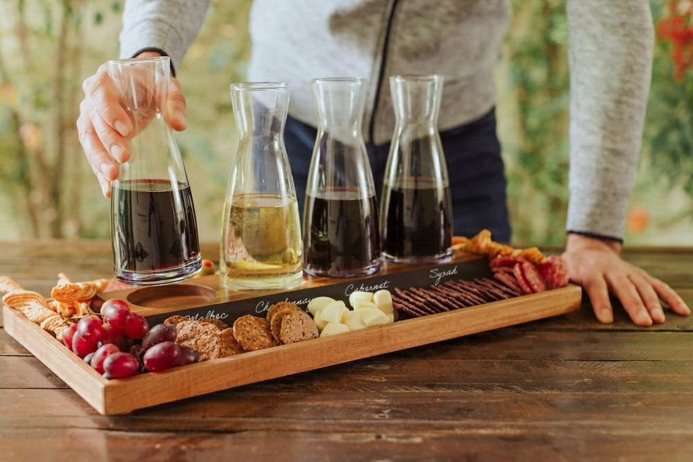 Plow & Hearth Cava Wine Tasting Kit with 4 Glass Carafes
