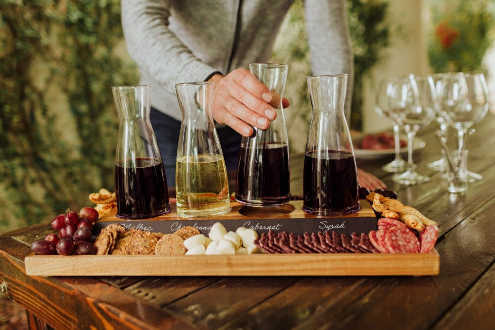 Plow & Hearth Cava Wine Tasting Kit with 4 Glass Carafes