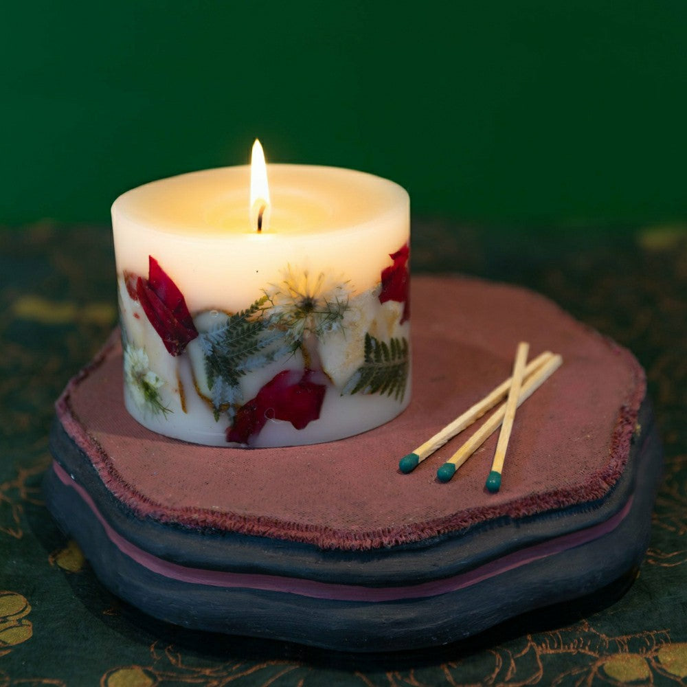 Plow & Hearth Spicy Apple Petite Oval Botanical Candle