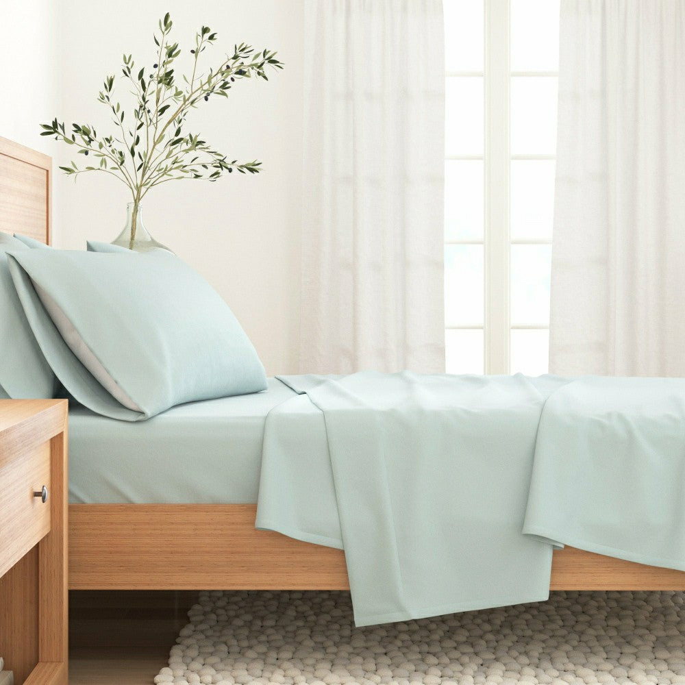 Plow & Hearth 4-Piece Cotton Solid Flannel Sheet - Nordic Collection