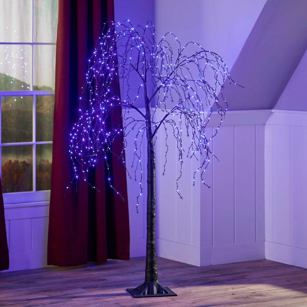 Plow & Hearth Indoor/Outdoor Halloween Weeping Willow, 6'H with 500 Lights