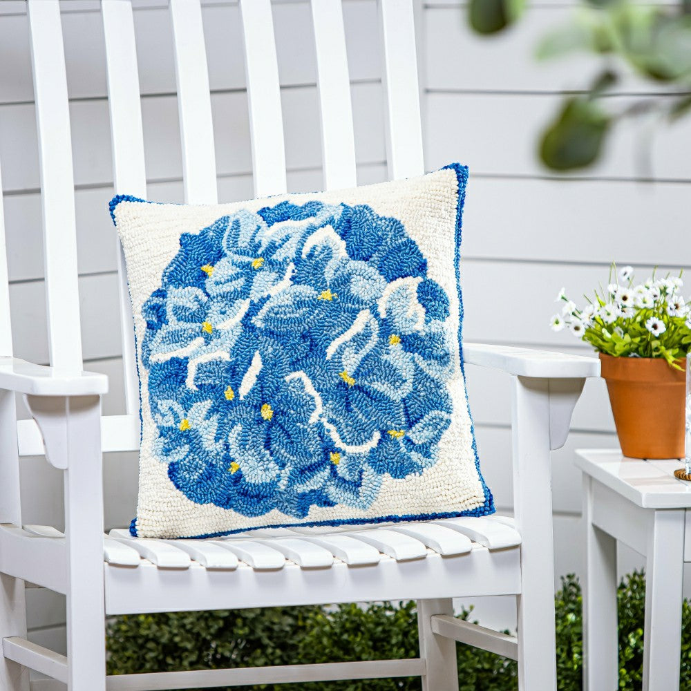 Plow & Hearth Blue Hydrangea Indoor/Outdoor Hooked Pillow 18"x18"