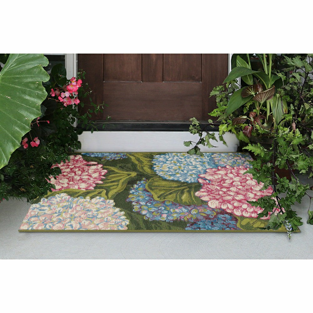 Plow & Hearth Hydrangeas Indoor/Outdoor Rug