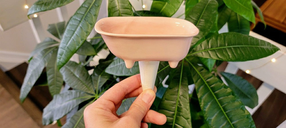 Plow & Hearth Bathtub Watering Spike