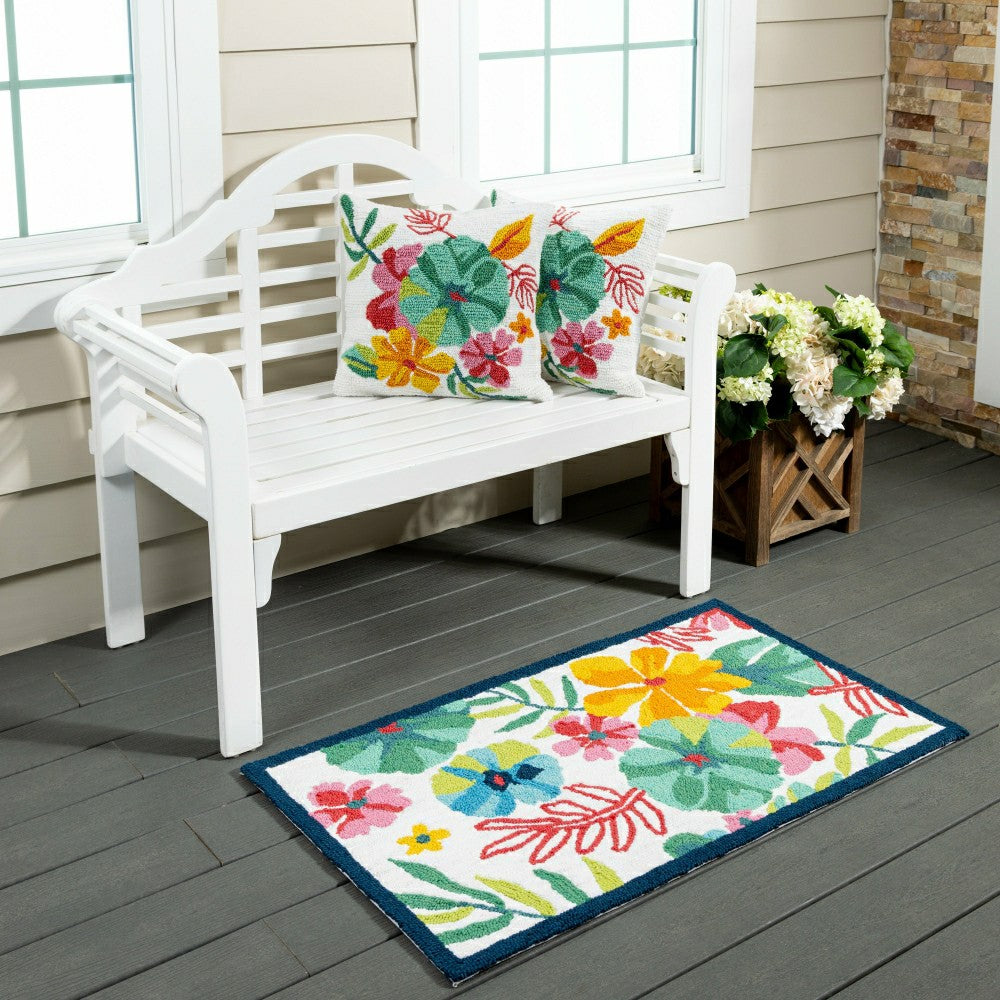 Plow & Hearth Vibrant Flowers Indoor/Outdoor Hooked Pillow 18"x18"