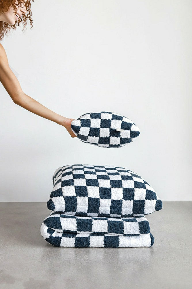 Plow & Hearth Checkerboard Throw Pillow