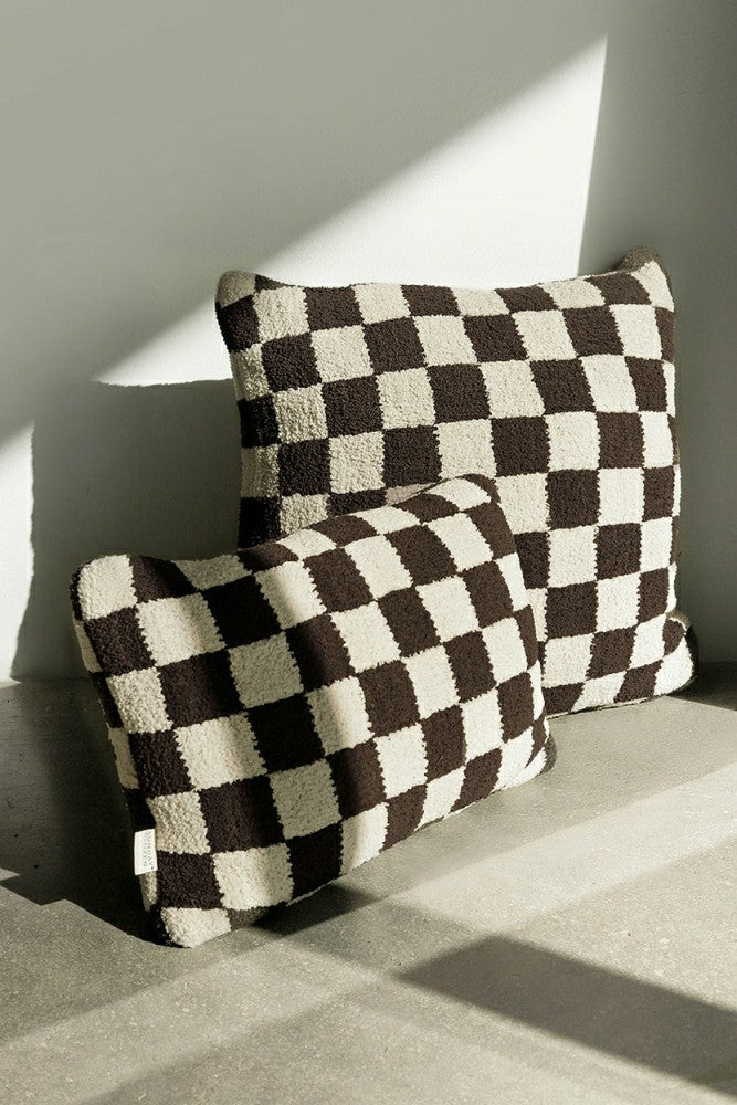 Plow & Hearth Checkerboard Throw Pillow