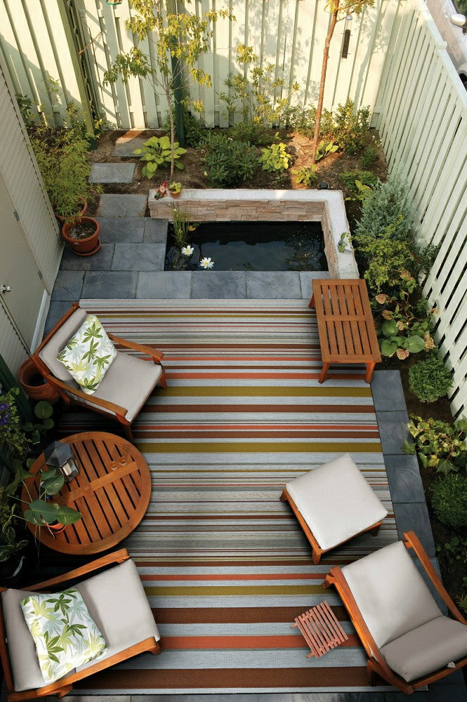 Plow & Hearth Dolce Striped Indoor/Outdoor Area Rug