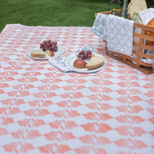 Plow & Hearth Table Throw - Palmetto, Orange & Melon
