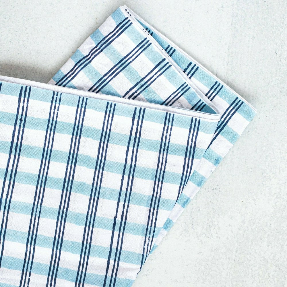 Plow & Hearth Table Runner - Plaid, Navy & Uniform Blue