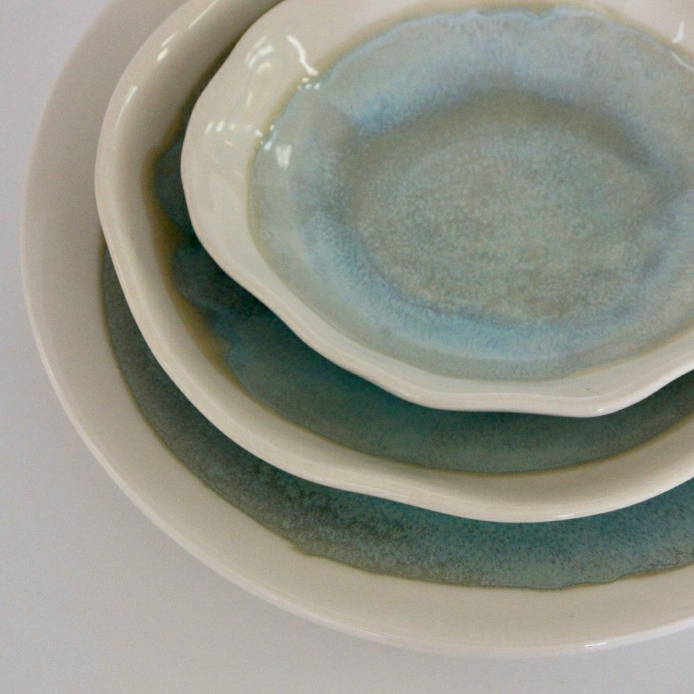 Plow & Hearth Artisan Dessert Plate