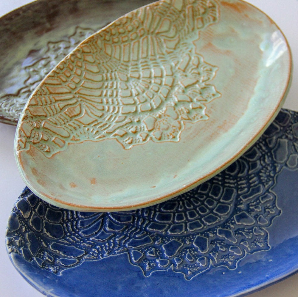 Plow & Hearth Ceramic Oval Platter
