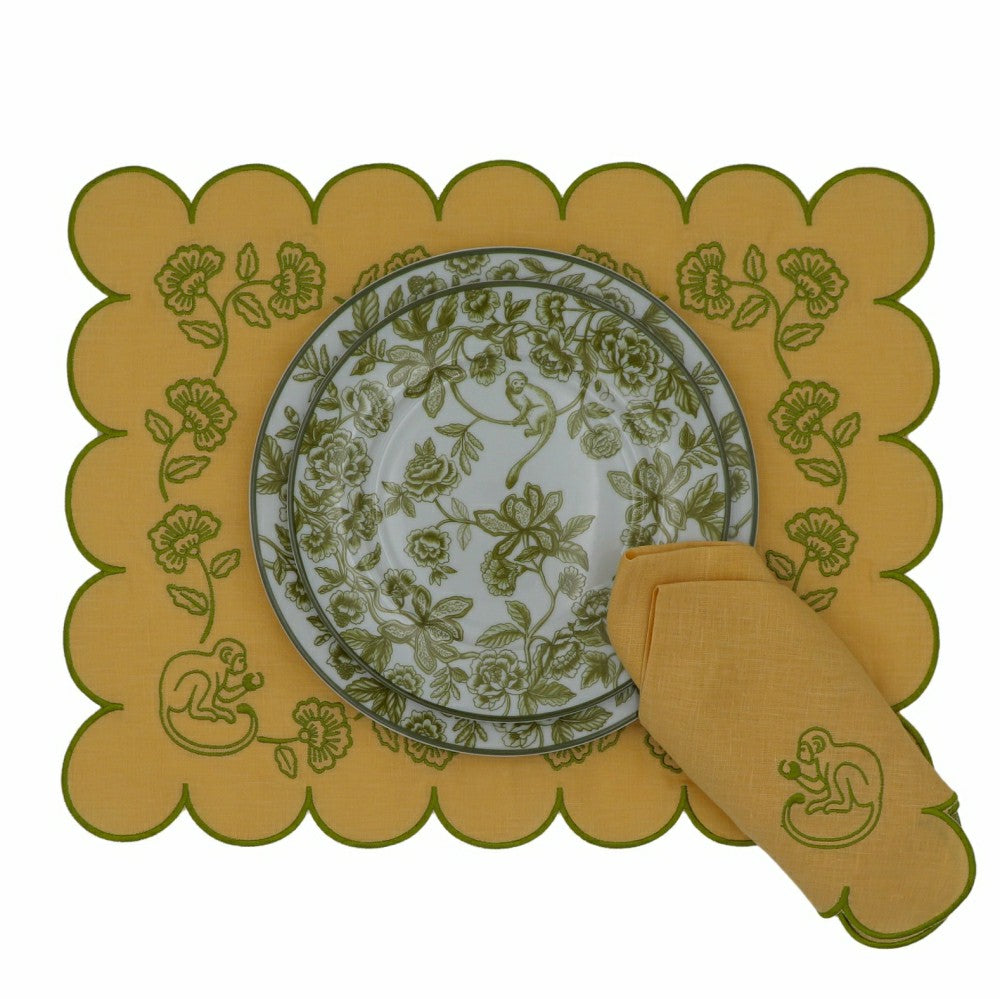 Plow & Hearth Pembroke Safari Starter Plate - Set of 4 (+1 Bonus Plate)