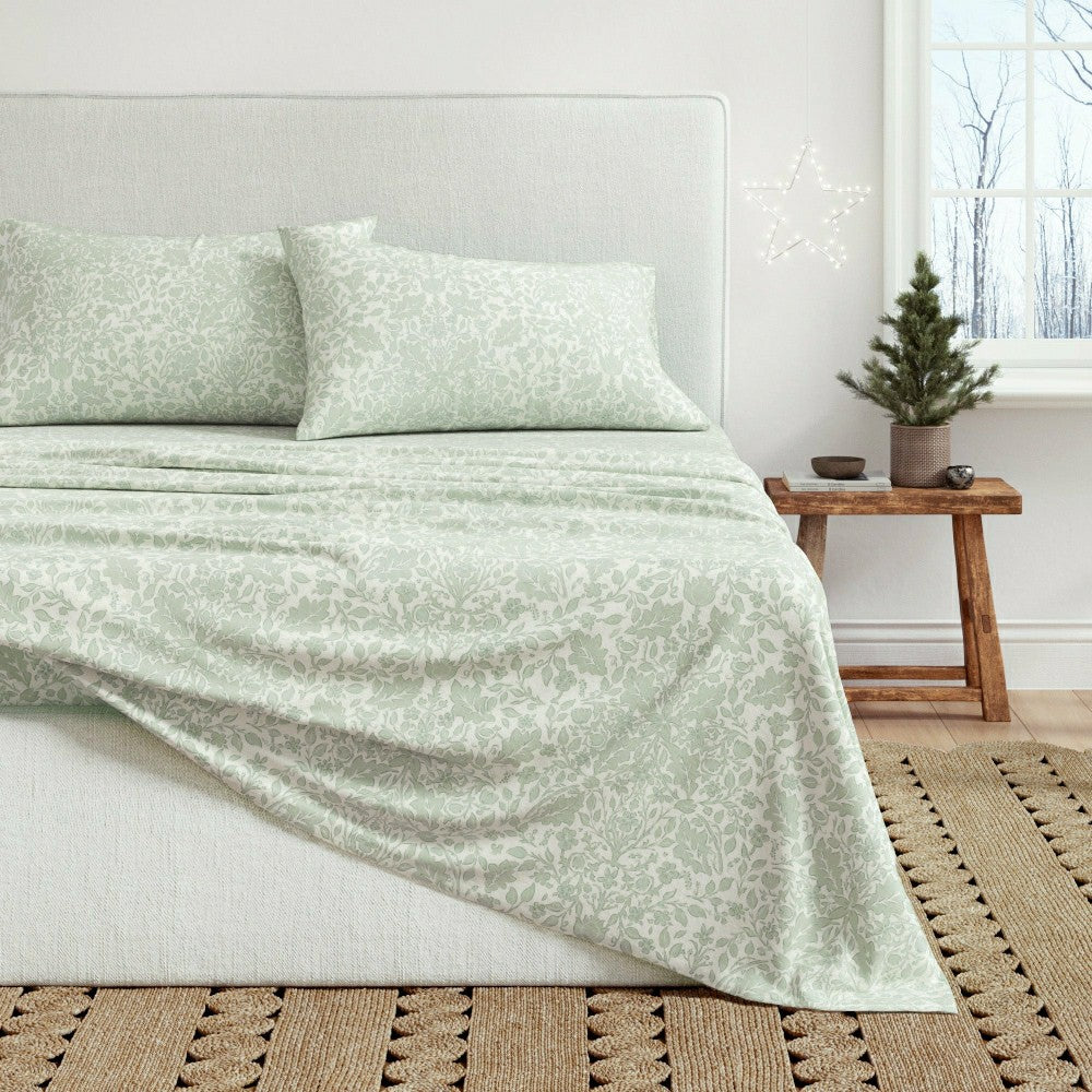 Plow & Hearth Turkish Cotton Flannel Sheet Set - Winter Floral Collection