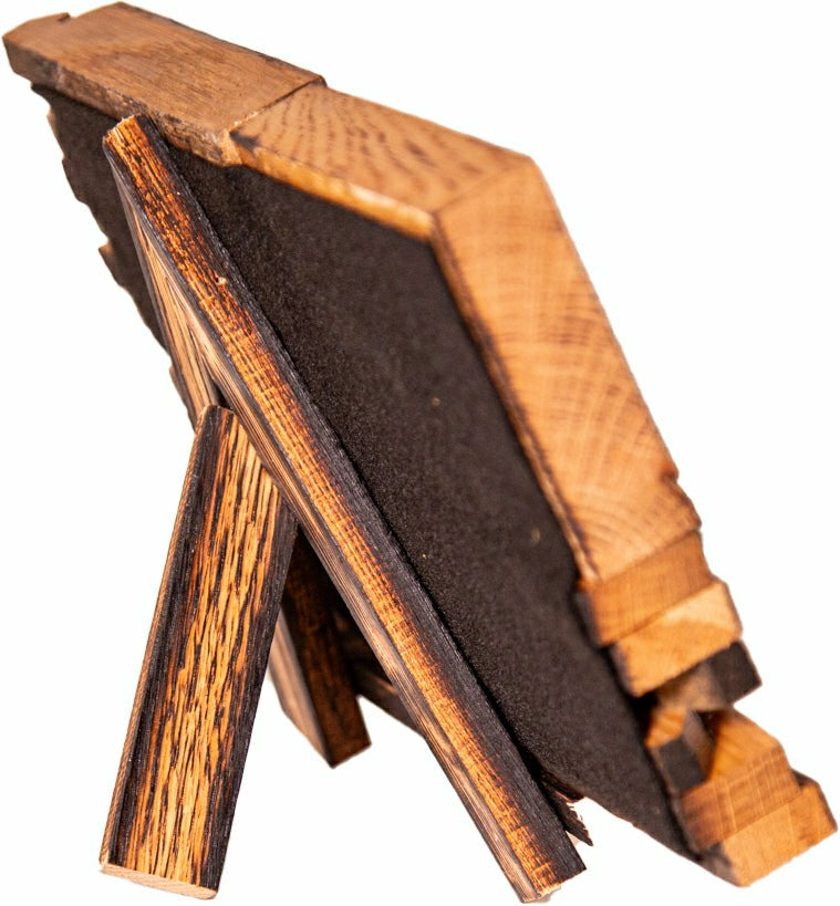Plow & Hearth The Classic Cask Heritage Flag and Flag Stand