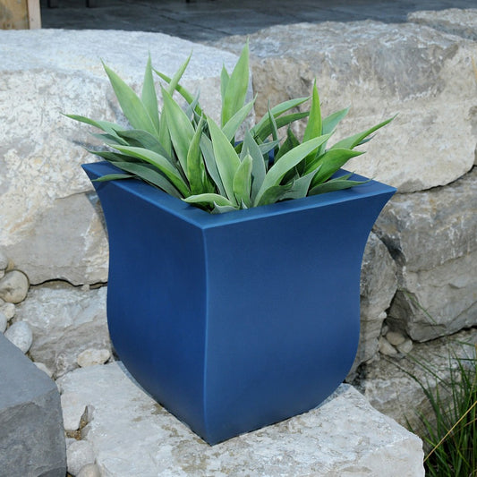 Plow & Hearth Valencia Square Planter
