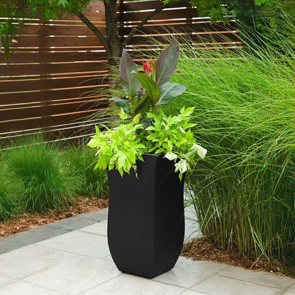 Plow & Hearth Valencia Tall Planter