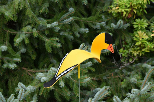 Plow & Hearth Goldfinch Garden Dancing Bird Stake