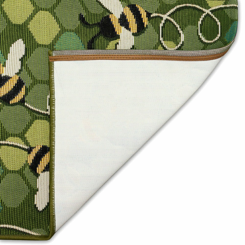 Plow & Hearth Esencia Bee Free Indoor/Outdoor Rug