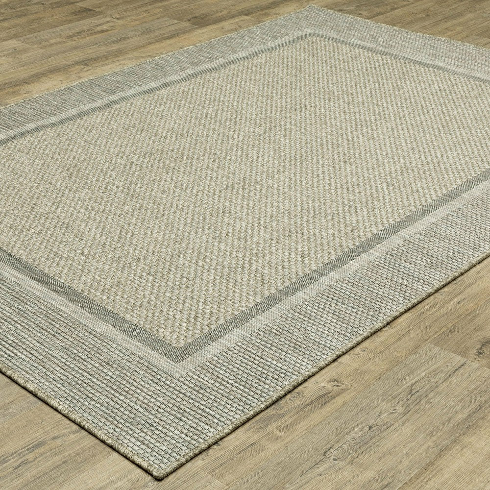 Plow & Hearth Indoor/Outdoor Yucatan Border Polypropylene Rug, 9'10" x 12'10"