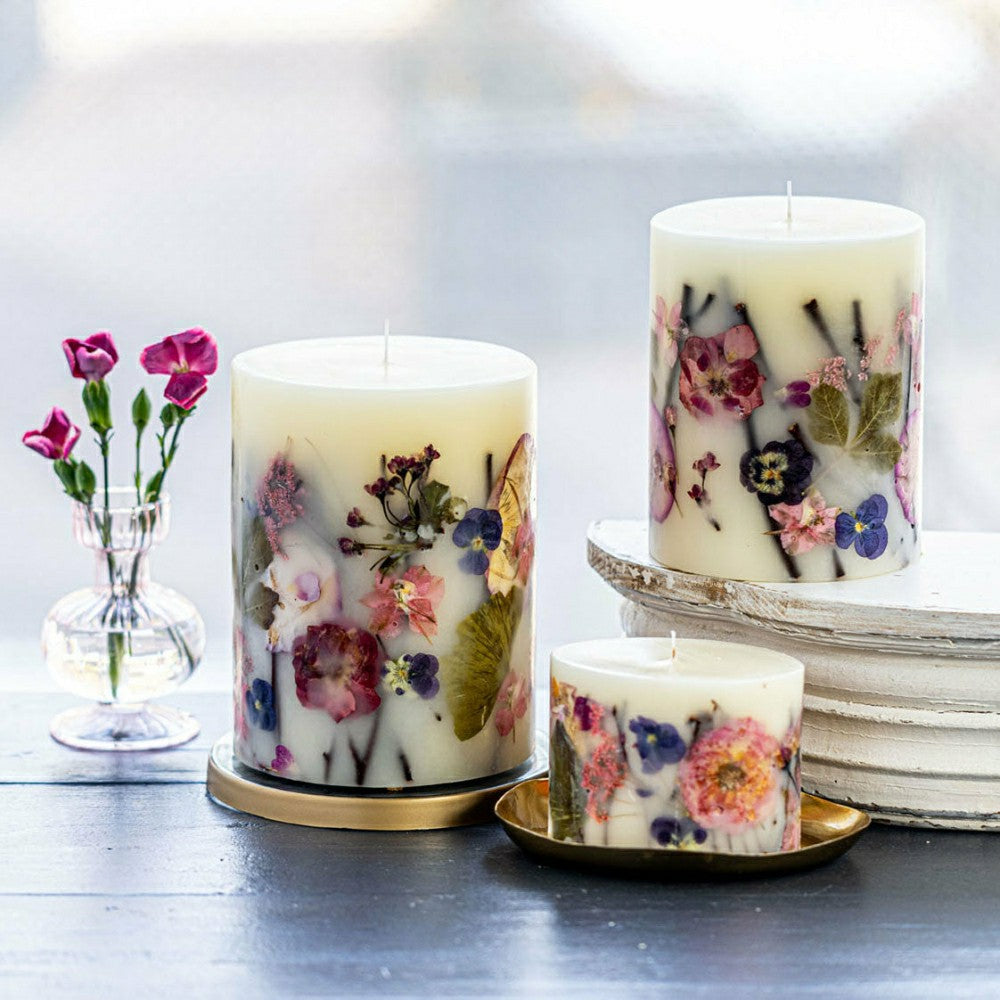 Plow & Hearth Signature Botanical Candle - Blushing Rosewood