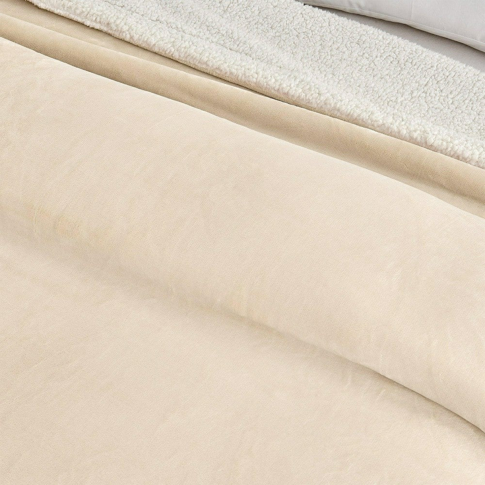 Plow & Hearth Velvet Plush Sherpa Luxury Bed Blanket - Kinsley Collection