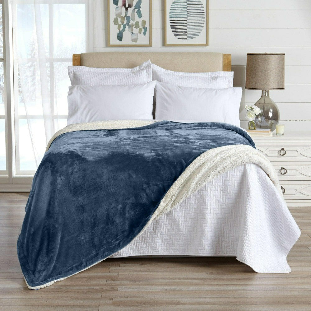 Plow & Hearth Velvet Plush Sherpa Luxury Bed Blanket - Kinsley Collection