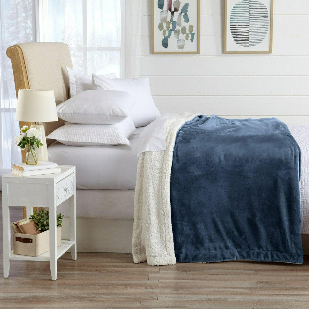Plow & Hearth Velvet Plush Sherpa Luxury Bed Blanket - Kinsley Collection