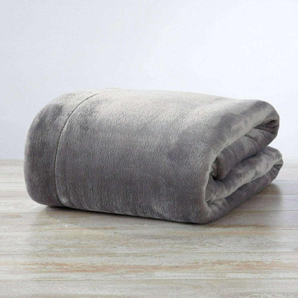 Plow & Hearth Velvet Plush Sherpa Luxury Bed Blanket - Kinsley Collection