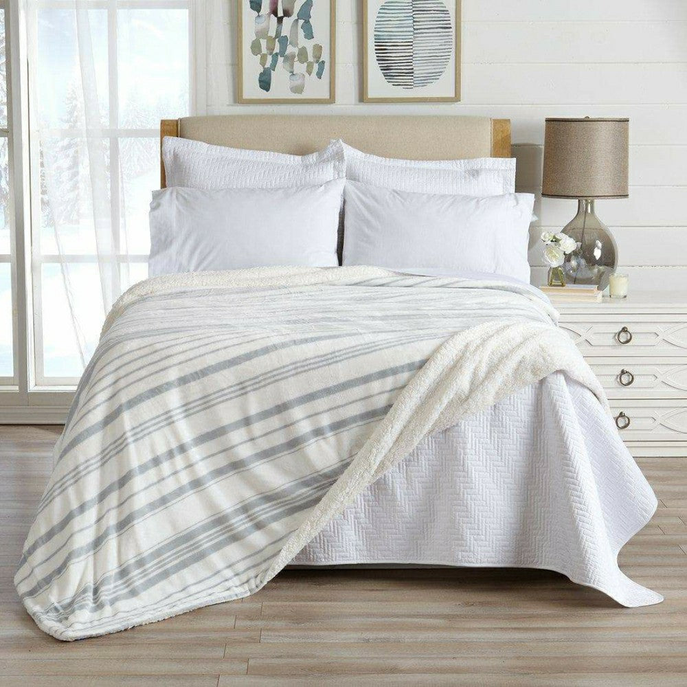 Plow & Hearth Velvet Plush Sherpa Luxury Bed Blanket - Kinsley Collection