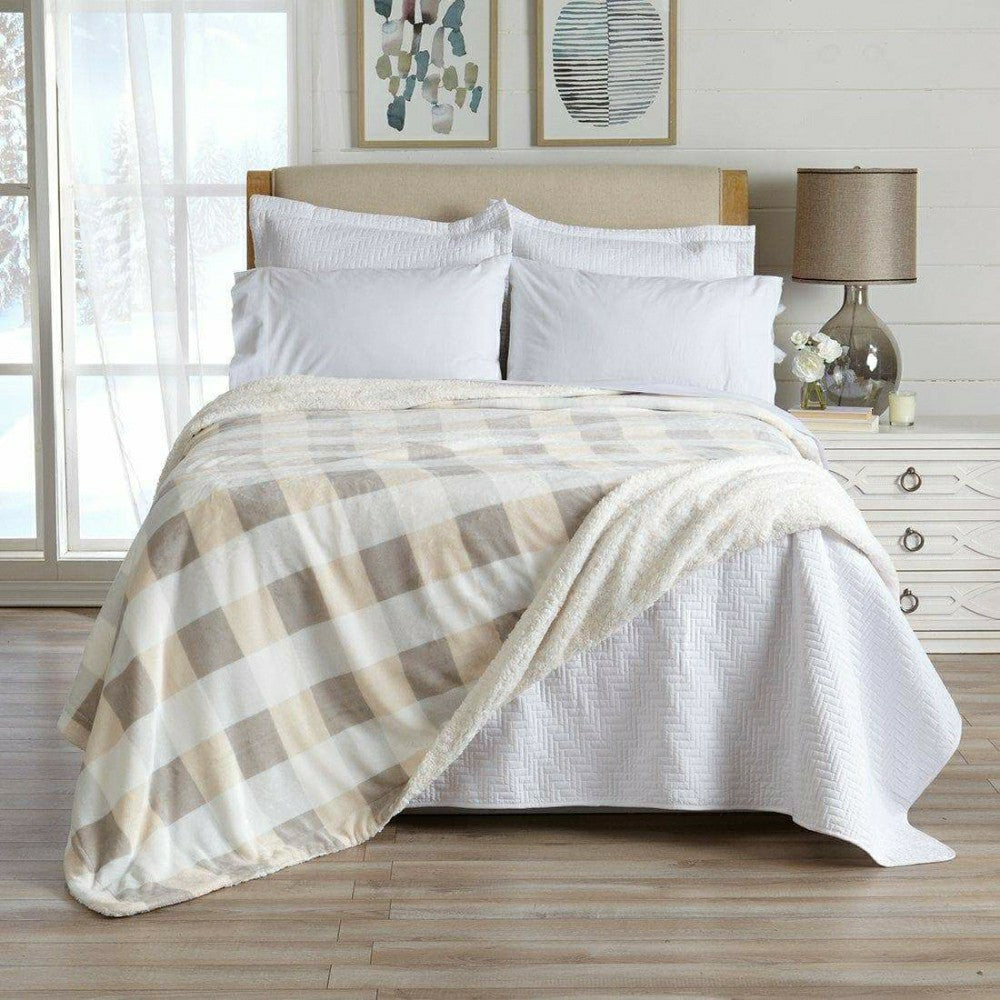 Plow & Hearth Velvet Plush Sherpa Luxury Bed Blanket - Kinsley Collection